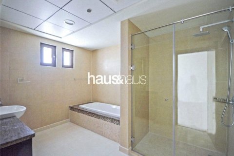 Villa in Palm Jumeirah, Dubai, UAE 5 bedrooms, 1292 sq.m. № 625805 - photo 16