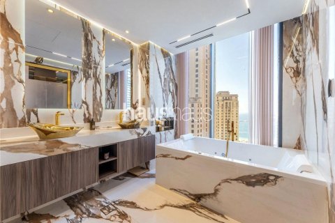 Střešní byt v Dubai Marina, SAE 4 ložnice, 478 m² Č.: 625573 - fotografie 3