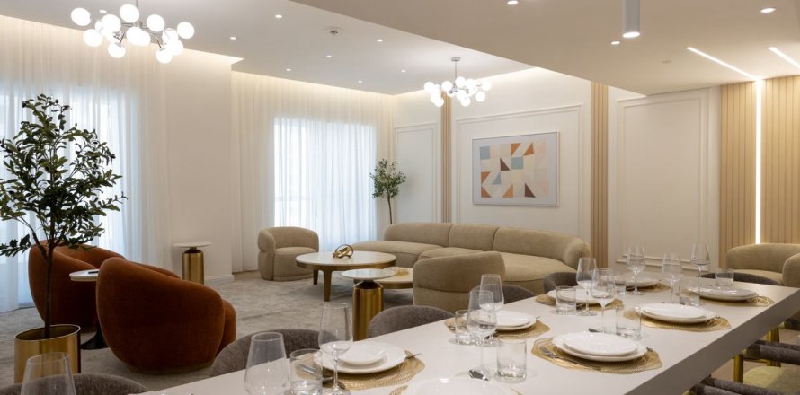 Apartament në Dubai, Emiratet e Bashkuara Arabe 3 dhoma gjumi, 178.8 m2. № 569692