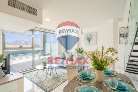 Al Raha Beach、Abu Dhabi、UAE にあるマンション販売中 1ベッドルーム、96.1 m2、No580566 - 写真 12