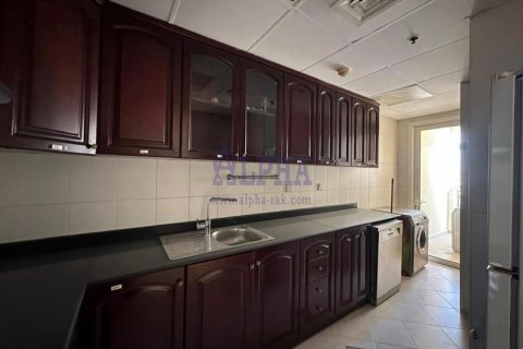 Apartment in Al Hamra Village, Ras Al Khaimah, UAE 2 bedrooms, 115.6 sq.m. № 633215 - photo 11