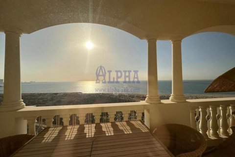 Apartment in Al Hamra Village, Ras Al Khaimah, UAE 2 bedrooms, 115.6 sq.m. № 633215 - photo 13