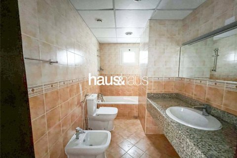 Villa te huur in Jumeirah Village Circle, Dubai, VAE 4 slaapkamers, 570 vr.m., nr 627108 - foto 17