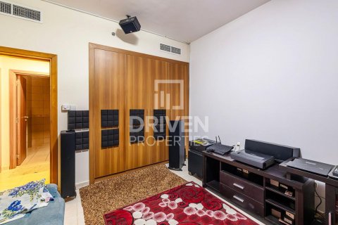 Apartment in Dubai Land, UAE 2 bedrooms, 120 sq.m. № 602808 - photo 5