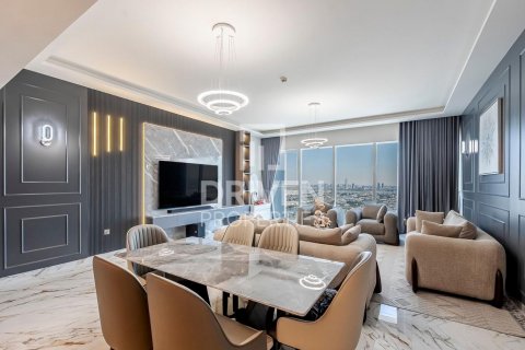 Apartment til salg i Jumeirah Lake Towers, Dubai, UAE 3 soveværelser, 206 kvm № 602807 - foto 1