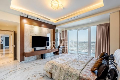 Apartment til salg i Jumeirah Lake Towers, Dubai, UAE 3 soveværelser, 206 kvm № 602807 - foto 18