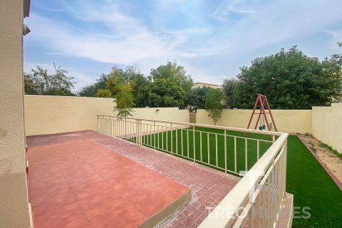 Vilë në The Springs, Dubai, Emiratet e Bashkuara Arabe 3 dhoma gjumi, 209 m2. № 597637 - Foto 2