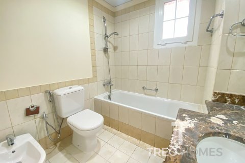 Vilë në The Springs, Dubai, Emiratet e Bashkuara Arabe 3 dhoma gjumi, 209 m2. № 597637 - Foto 12