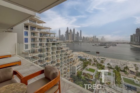 Apartment in Palm Jumeirah, Dubai, UAE 1 bedroom, 116 sq.m. № 597583 - photo 1