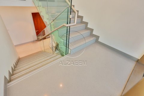 Vila v Abu Dhabi, SAE 4 ložnice, 846 m² Č.: 615600 - fotografie 8