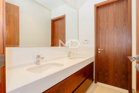 Vila v Abu Dhabi, SAE 5 ložnice, 1355.9 m² Č.: 561694 - fotografie 72
