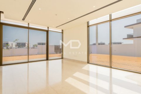 Vila v Abu Dhabi, SAE 5 ložnice, 1355.9 m² Č.: 561694 - fotografie 1