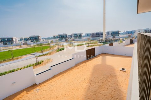 Vila v Abu Dhabi, SAE 5 ložnice, 1355.9 m² Č.: 561694 - fotografie 37