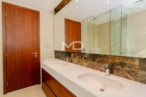 Vila v Abu Dhabi, SAE 5 ložnice, 1355.9 m² Č.: 561694 - fotografie 25