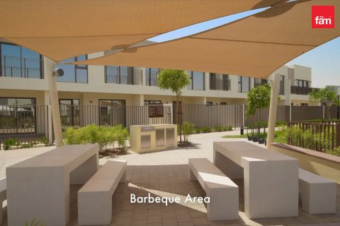 Townhouse in Dubai, UAE 3 bedrooms, 142 sq.m. № 570889 - photo 6