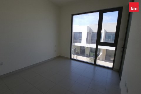 Townhouse in Dubai, UAE 3 bedrooms, 142 sq.m. № 570889 - photo 16
