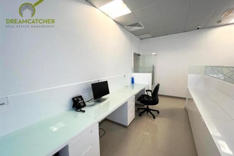 Büroraum zur Miete in Ras Al Khaimah, VAE 185.8 m2 Nr. 588519 - Foto 10