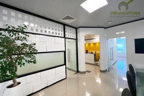 Büroraum zur Miete in Ras Al Khaimah, VAE 185.8 m2 Nr. 588519 - Foto 5