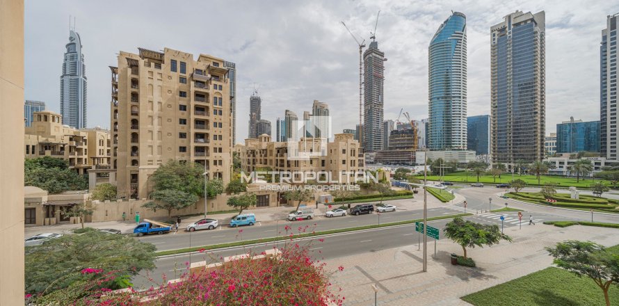 Apartament në Old Town, Dubai, Emiratet e Bashkuara Arabe 1 dhomë gjumi, 85 m2. № 593004