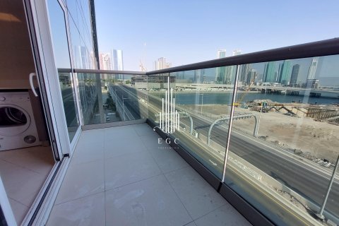 Apartament në Tourist Club Area, Abu Dhabi, Emiratet e Bashkuara Arabe 83.6 m2. № 577768 - Foto 1