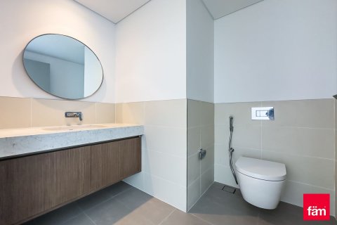 Byt v Dubai Harbour, SAE 3 ložnice, 176.5 m² Č.: 621726 - fotografie 12