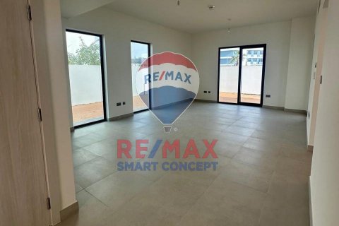 Vilë në Yas Island, Abu Dhabi, Emiratet e Bashkuara Arabe 3 dhoma gjumi, 348 m2. № 580561 - Foto 1