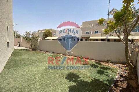 Vila v Al Reef, Abu Dhabi, SAE 4 ložnice, 180.2 m² Č.: 580475 - fotografie 1