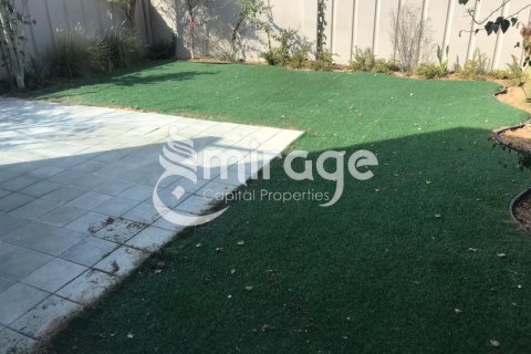 Vila v Al Reef, Abu Dhabi, SAE 4 ložnice, 180.1 m² Č.: 579655 - fotografie 10