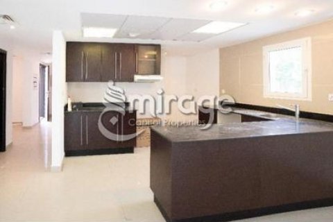 Vila v Al Reef, Abu Dhabi, SAE 4 ložnice, 180.1 m² Č.: 579655 - fotografie 8