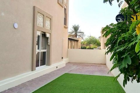Villa in Dubai Silicon Oasis, UAE 5 bedrooms, 509.5 sq.m. № 577599 - photo 10