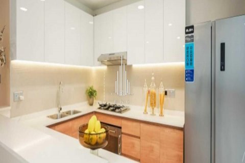 Apartment in Al Reem Island, Abu Dhabi, UAE 1 bedroom, 63.8 sq.m. № 550336 - photo 5