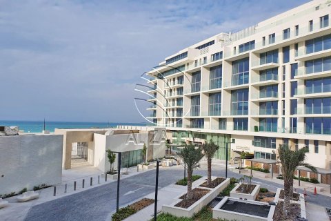 Apartment on the Saadiyat Island, Abu Dhabi, UAE 2 bedrooms, 193 sq.m. № 615818 - photo 3