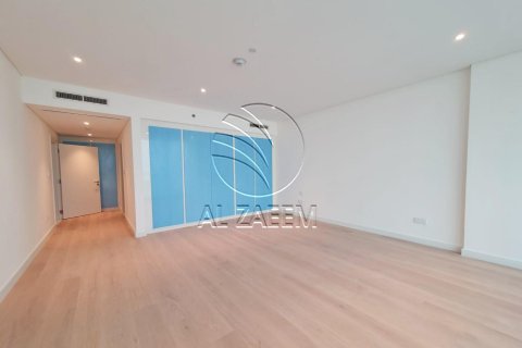 Apartment on the Saadiyat Island, Abu Dhabi, UAE 2 bedrooms, 193 sq.m. № 615818 - photo 11