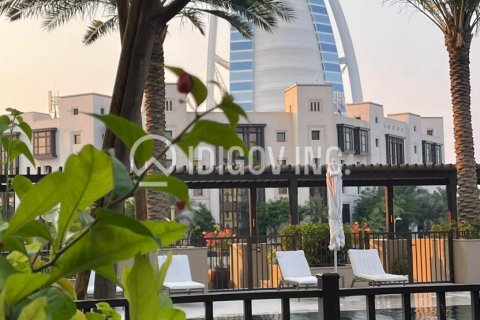 Byt v Umm Suqeim, Dubai, SAE 1 ložnice, 72 m² Č.: 616402 - fotografie 1