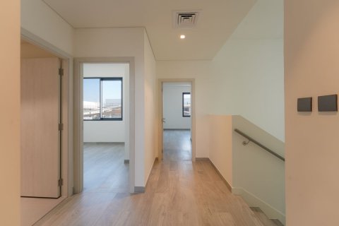 Komerční nemovitost na Yas Island, Abu Dhabi, SAE 4 ložnice, 290 m² Č.: 594273 - fotografie 14