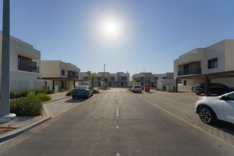 Komerční nemovitost na Yas Island, Abu Dhabi, SAE 4 ložnice, 290 m² Č.: 594273 - fotografie 20