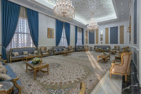 عقار تجاري للبيع في Mohamed Bin Zayed City، أبو ظبي، الإمارات العربية المتحدة 2000 متر مربع ، رقم 594274 - صورة 3
