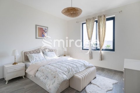Maison de ville à louer à Yas Island, Abu Dhabi, EAU 2 chambres, 168.7 m2 № 550190 - photo 5