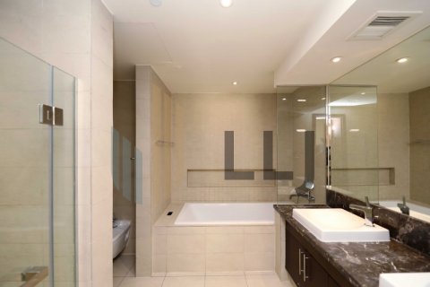 Apartament në Saadiyat Island, Abu Dhabi, Emiratet e Bashkuara Arabe 4 dhoma gjumi, 278.7 m2. № 566449 - Foto 12