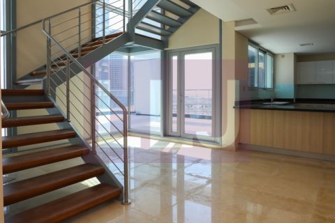 Penthouse në Al Reem Island, Abu Dhabi, Emiratet e Bashkuara Arabe 3 dhoma gjumi, 453.3 m2. № 566445 - Foto 14