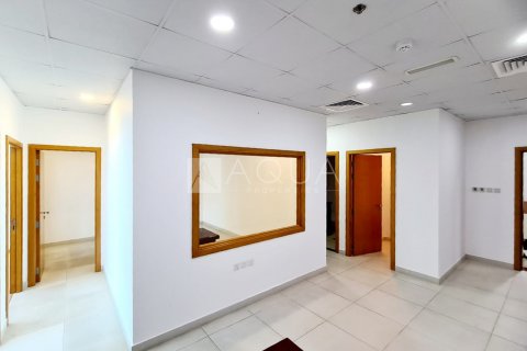 Business Bay、Dubai、UAE にあるオフィスの賃貸物件 103.7 m2、No619448 - 写真 1