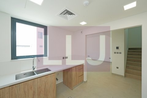 Vila na Yas Island, Abu Dhabi, SAE 4 ložnice, 315 m² Č.: 566452 - fotografie 14