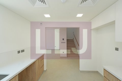 Vila na Yas Island, Abu Dhabi, SAE 4 ložnice, 315 m² Č.: 566452 - fotografie 4