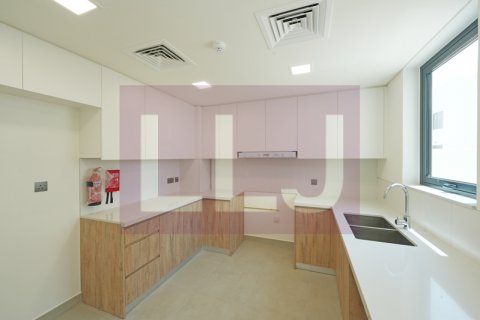 Vila na Yas Island, Abu Dhabi, SAE 4 ložnice, 315 m² Č.: 566452 - fotografie 7