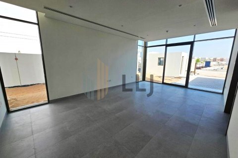 Vilë në Abu Dhabi, Emiratet e Bashkuara Arabe 4 dhoma gjumi, 460 m2. № 566453 - Foto 17
