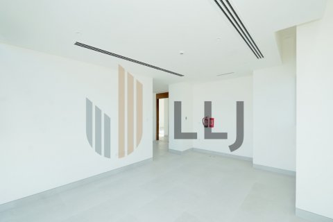 Vilë në Abu Dhabi, Emiratet e Bashkuara Arabe 4 dhoma gjumi, 460 m2. № 566453 - Foto 9
