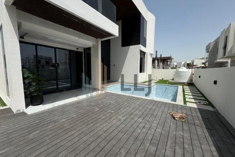 Vilë në Yas Island, Abu Dhabi, Emiratet e Bashkuara Arabe 5 dhoma gjumi, 510 m2. № 566454 - Foto 2