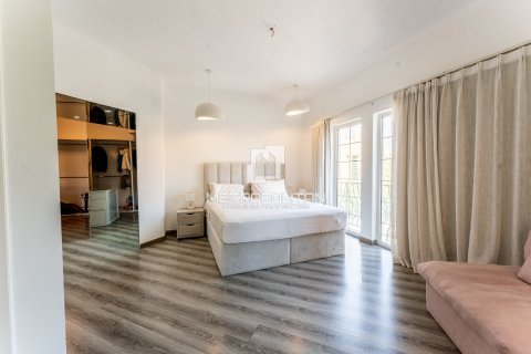 Vilë në Dubai Land, Emiratet e Bashkuara Arabe 3 dhoma gjumi, 538 m2. № 592938 - Foto 17