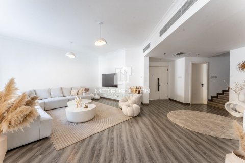 Vilë në Dubai Land, Emiratet e Bashkuara Arabe 3 dhoma gjumi, 538 m2. № 592938 - Foto 7