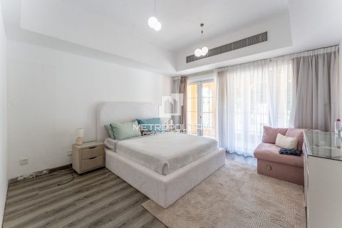 Vilë në Dubai Land, Emiratet e Bashkuara Arabe 3 dhoma gjumi, 538 m2. № 592938 - Foto 14